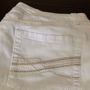 🔥4//$15🔥 WHITE JEANS